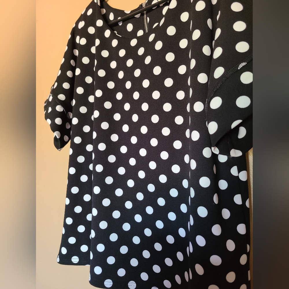Melloday Black and White Polka Dot Top with Contrast Stitching Womens Size Large - Picture 3 of 7